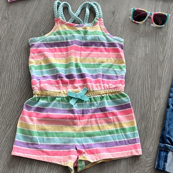 Girls Clothing Lot - Romper, Capri, Tank Tops, T-Shirts & Sunglasses Size 4/4T - Picture 7 of 16